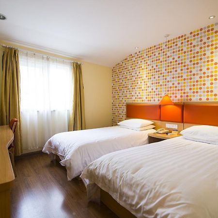 Home Inn Tianjin Weijin Road Tianjin University Esterno foto